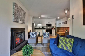 Whiffletree H6, 2BR-1BA, Close to Slopes, Shuttle Bus, Summer Pool